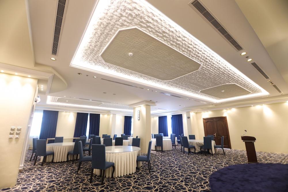 Platinum Park Hotell Ta'if Exteriör bild