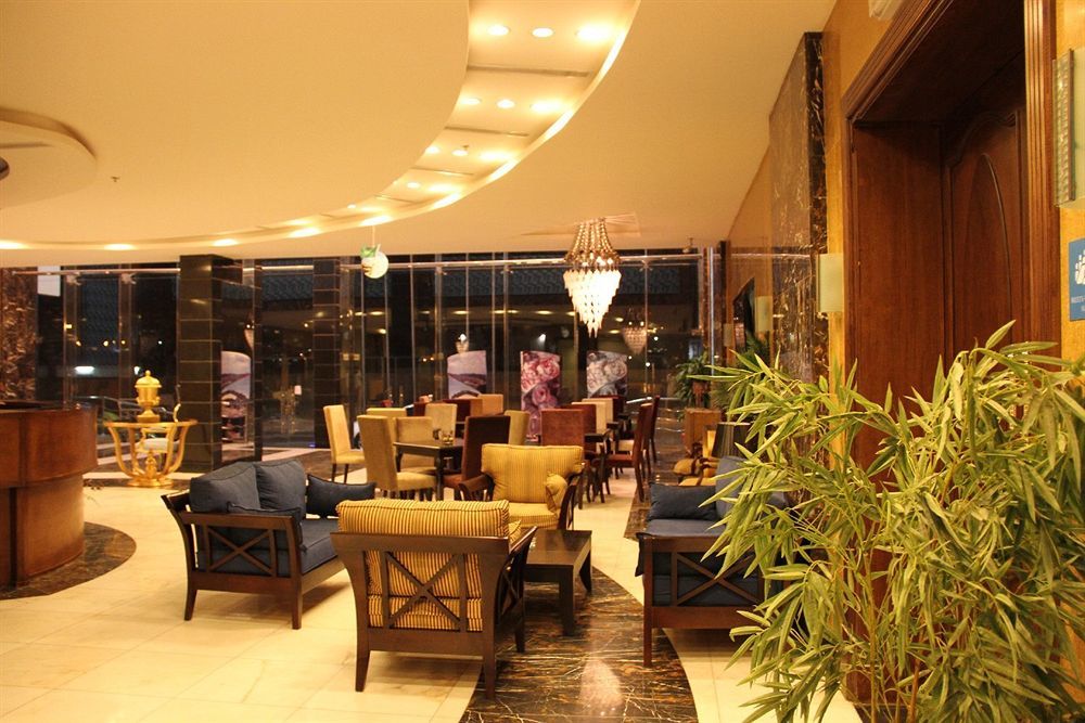 Platinum Park Hotell Ta'if Exteriör bild