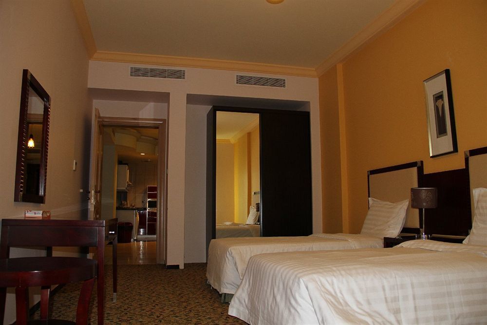 Platinum Park Hotell Ta'if Exteriör bild