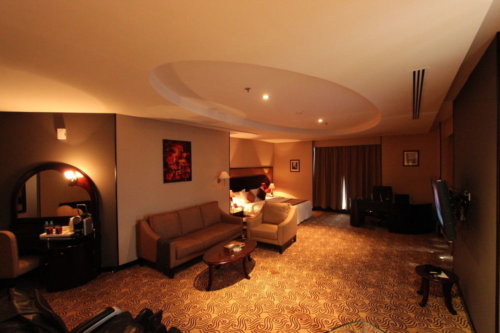 Platinum Park Hotell Ta'if Exteriör bild