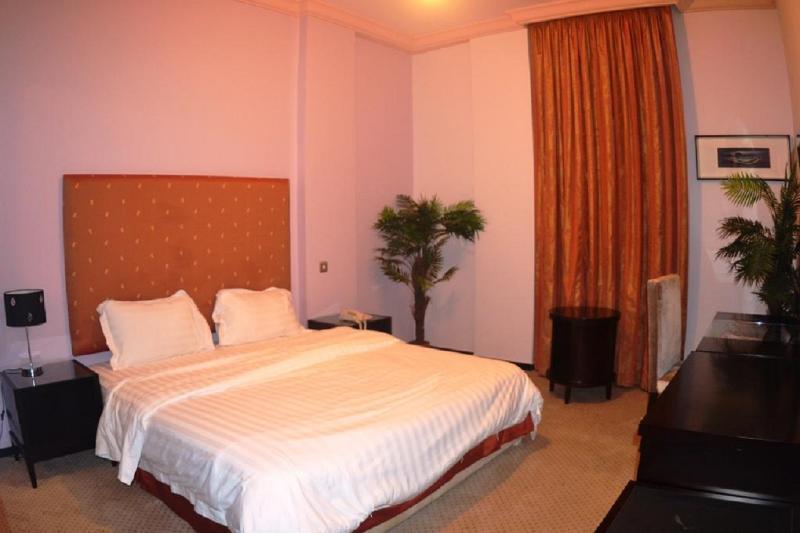 Platinum Park Hotell Ta'if Exteriör bild