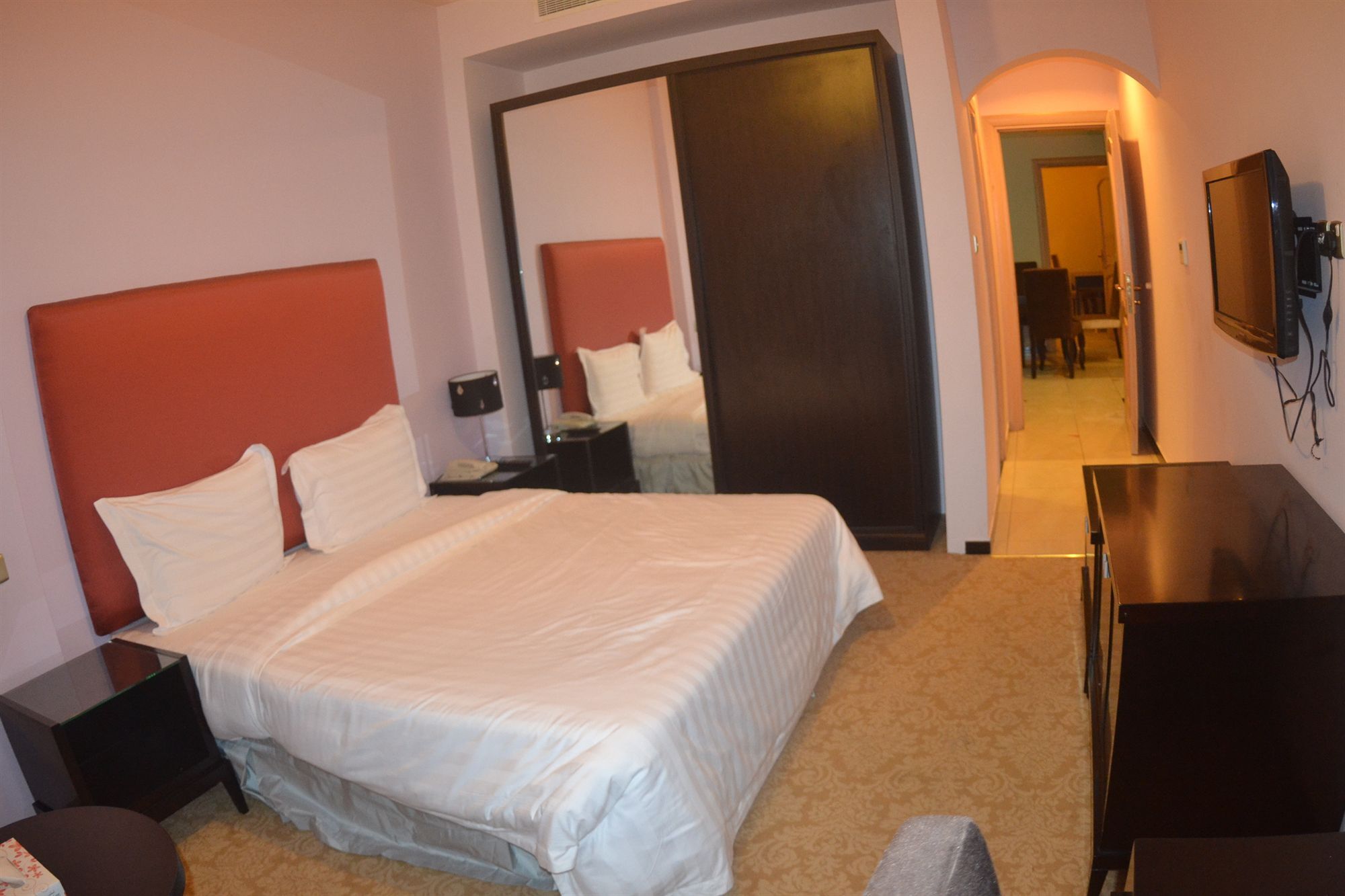 Platinum Park Hotell Ta'if Exteriör bild